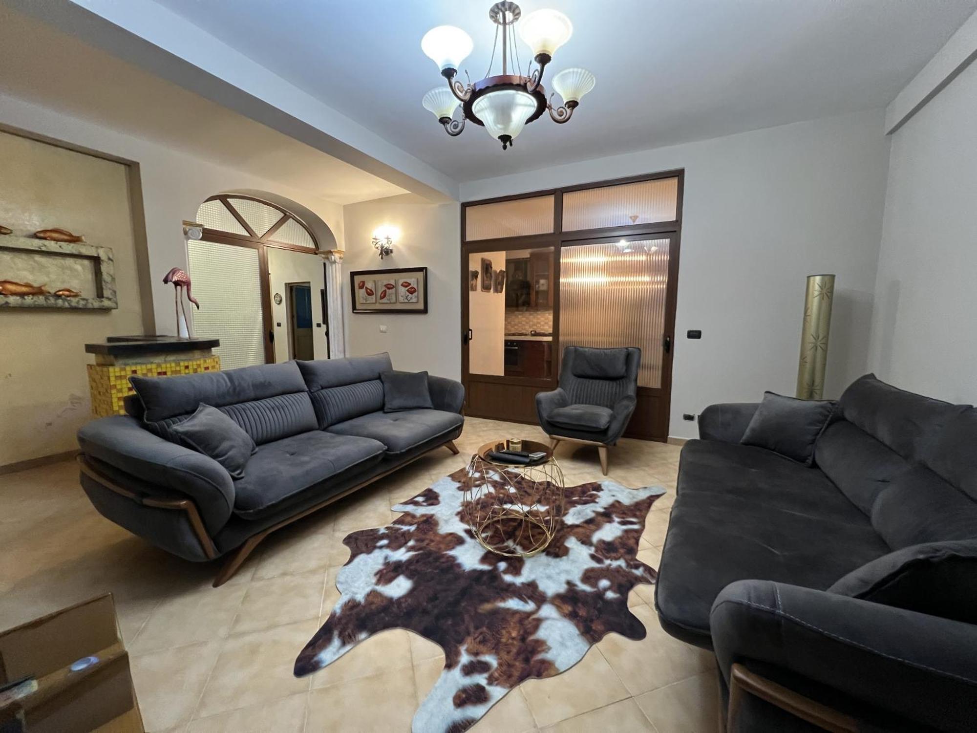 Elly Apartment Durrës 外观 照片
