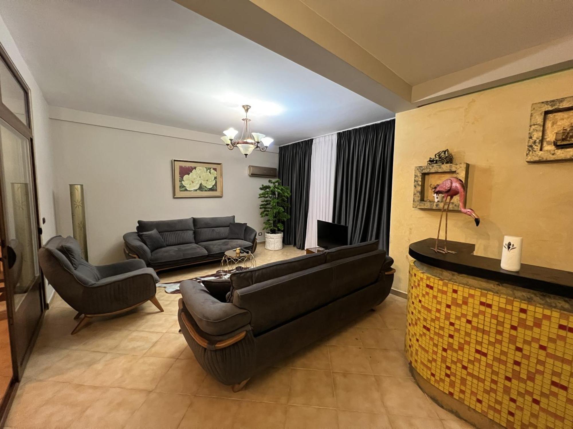 Elly Apartment Durrës 外观 照片
